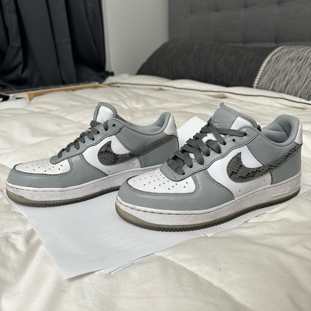Nike Air Force 1 Gray White